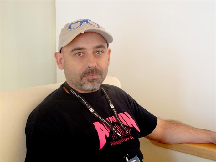 Enric Álvarez Por Juan Carlos González 