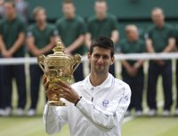 Tenis.- Djokovic se estrena como número uno mundial con 2.015 puntos de renta sobre Nadal
