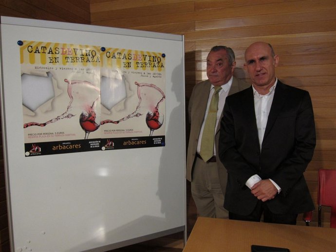 El Presidente Y El Director Gerente  De 'Arbacares", Aurelio San Casimiro Y Enri