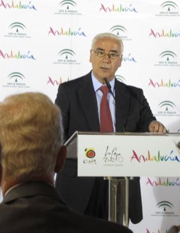 Luciano Alonso En Cádiz