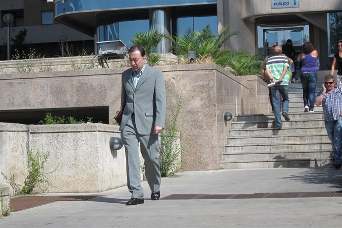 Acusado A La Salida De La Audiencia Provincial De Madrid