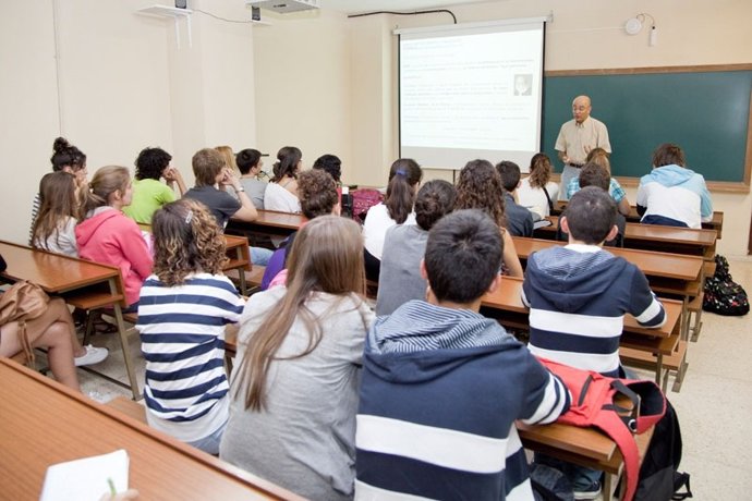 Alumnos de la Universidad De La Laguna