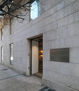 Sala De Exposiciones De La Fundación Botín