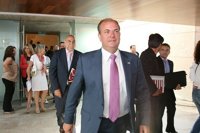 Monago niega una "pinza" PP-IU 