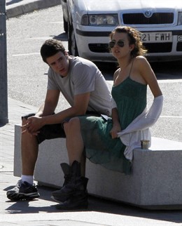 Alex Lequio Y La Actriz Andrea Guasch 