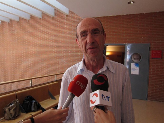Vicente Donoso Donoso, Catedrático De Economía Aplicada De La UCM