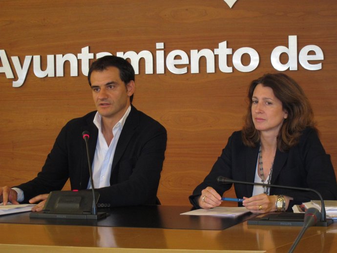 Sáinz Y San Martín, En La Rueda De Prensa