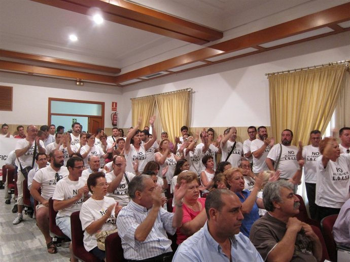 Trabajadores De Locsa Y ABB En El Pleno Del Ayuntamiento De Córdoba