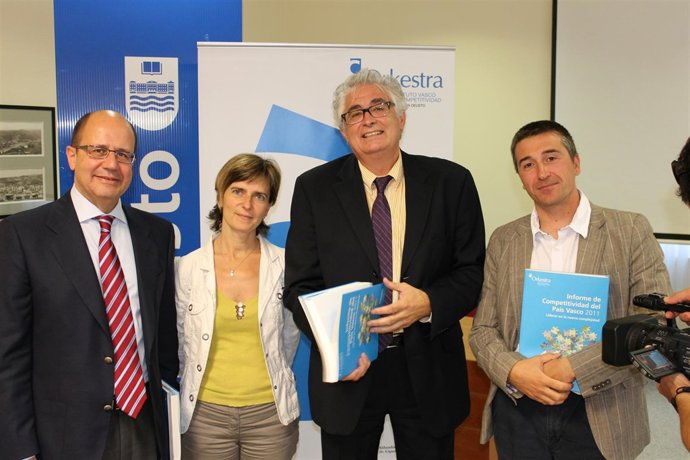 Representantes Del Instituto Vasco De Competitividad. 