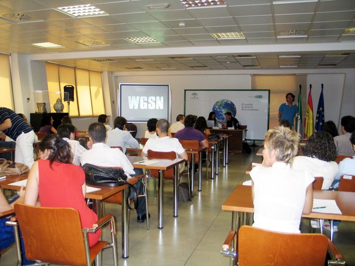 Tendencias De Moda  Internacionales 2012-2013A