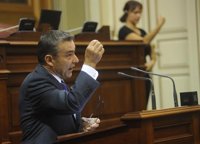 Rivero logra la confianza del Parlamento para ser presidente del Gobierno de Canarias