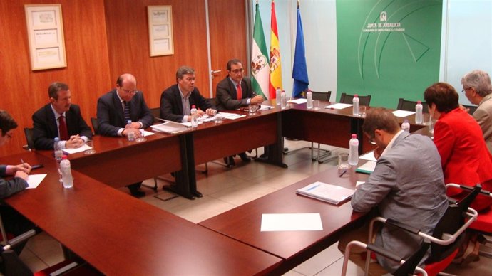 Instantánea De La Reunión.