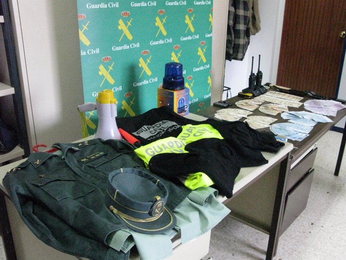 Material De La Guardia Civil Intervenido En La Operación 'Imperioso'