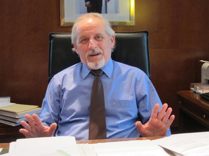 Miguel Cortizo (En Su Despacho Como Delegado Del Gobierno)