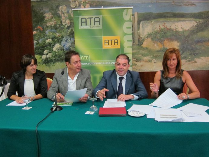 El Presidente De ATA En Santander 