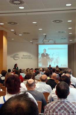 Los Cursos Con Más Asistencia Han Sido Los Relacionados Con El Emple