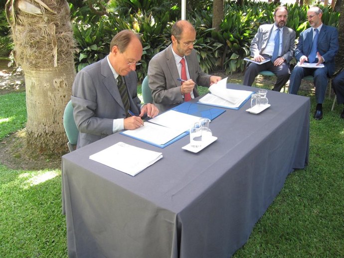 Consejería De Medio Ambiente Firma Unconvenio Con Red Eléctrica