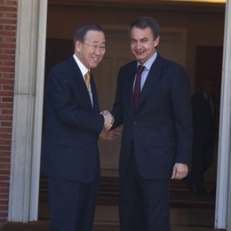 Zapatero recibe a Ban Ki Moon en Moncloa