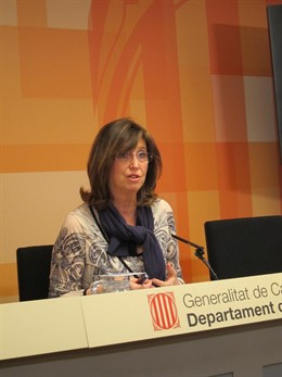 La Consellera De Enseñanza, Irene Rigau