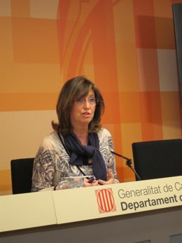 La Consellera De Enseñanza, Irene Rigau
