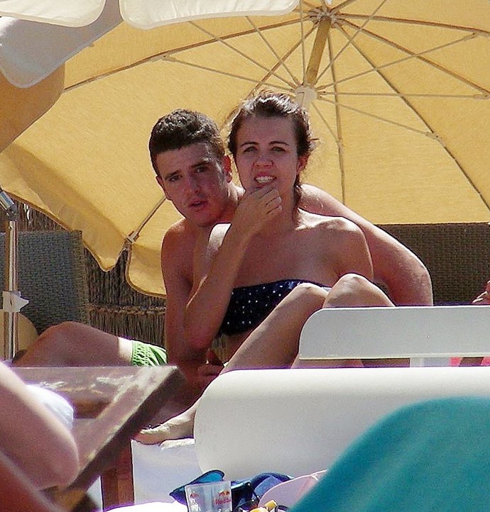 Álex Lequio En Ibiza Con Andrea Guasch