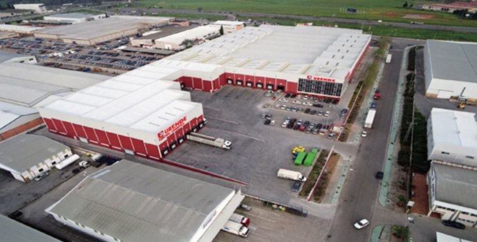 Centro Logístico De Urende En Córdoba