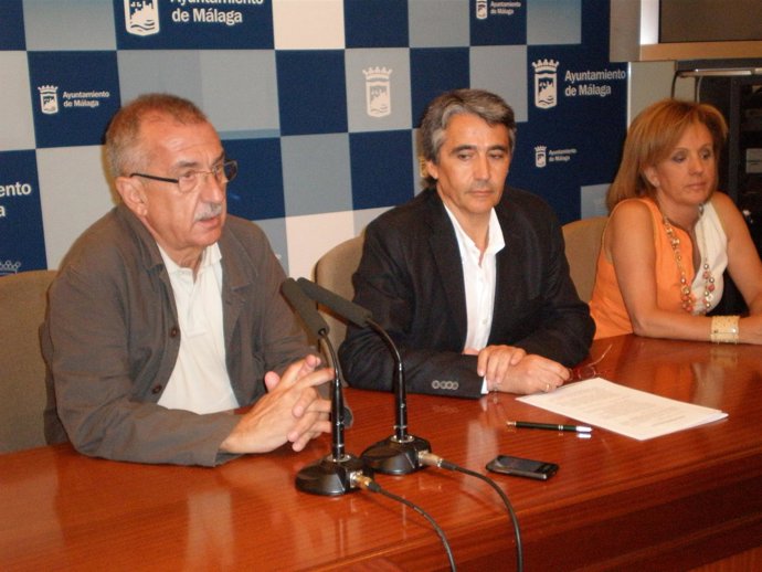    Carlos Hernández Pezzi, Manuel Hurtado Y Begoña Medina