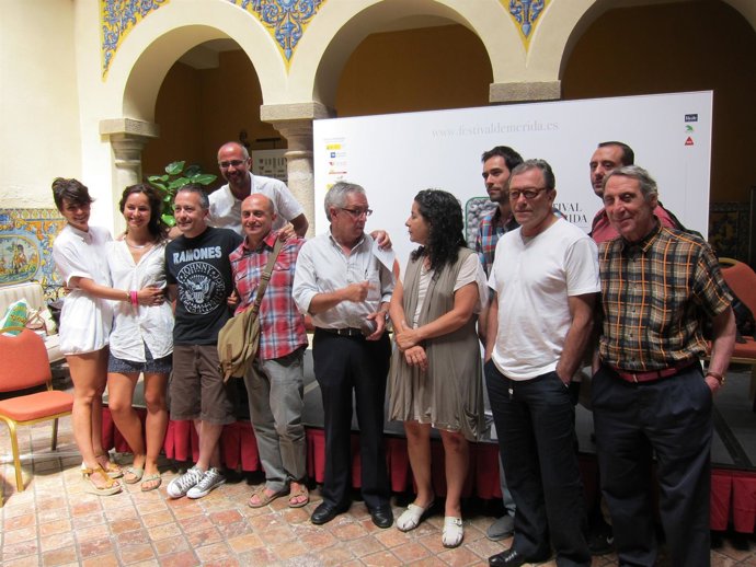 Equipo De 'Antígona De Mérida'