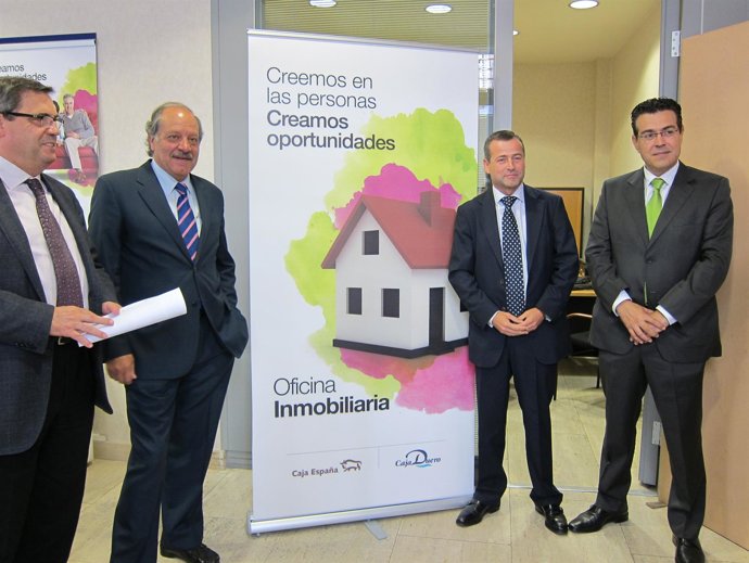 De Izq. A Drcha., Javier Ajenjo, García Monge, De La Vega Y Solís