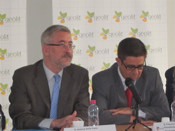 Antonio Ávila Y Francisco Reyes, En Geolit.