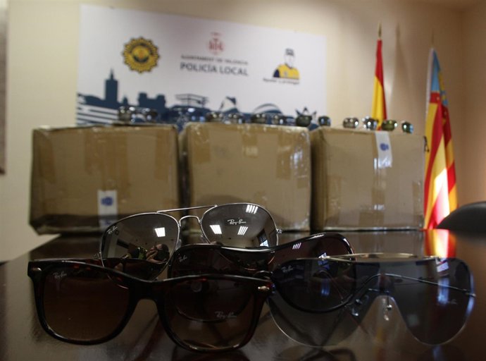 Gafas Intervenidas Por La Policía Local De Valencia