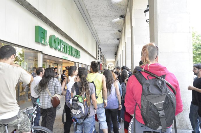 Manifestación Del 15M En Zaragoza
