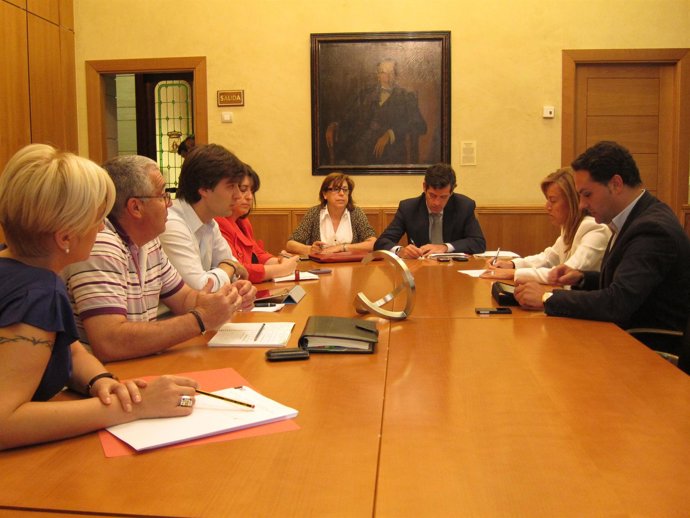 Reunión De Los Geupos Municipales Del Ayuntamiento De Gijón