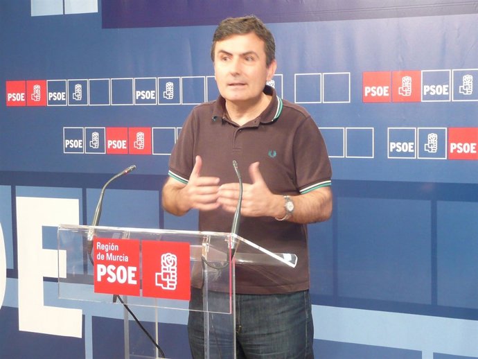 Pedro Saura En Rueda De Prensa