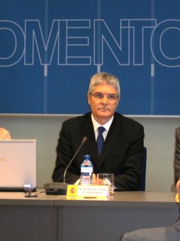 El Secretario De Estado De Transportes, Isaías Táboas.