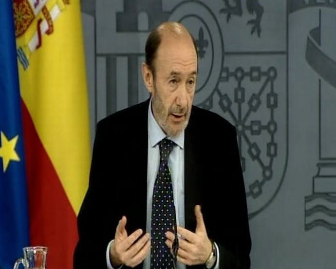 Rubalcaba:"Abandono el Gobierno de manera inmediata"