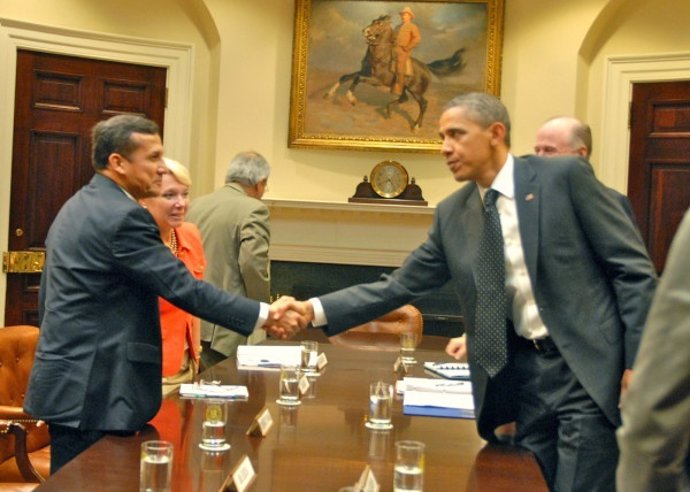 Ollanta Humala Con Barack Obama En La Casa Blanca.