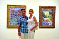 El actor malagueño Antonio Banderas visita el Museo Thyssen junto a su esposa Melanie Griffith
