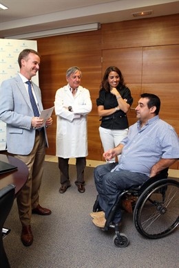 Asepeyo Entrega Una Ayuda De 8.300 Euros