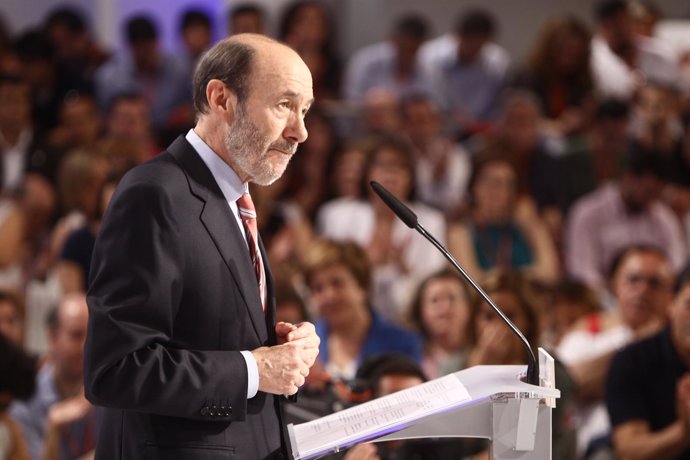 El Candidato Del PSOE, Alfredo Pérez Rubalcaba