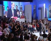 Rubalcaba propone una "vía rápida" de crear empleo pidiendo una parte de los beneficios de los bancos