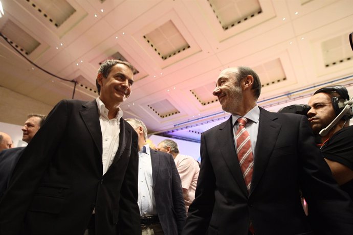 José Luis Rodríguez Zapatero Y Alfredo Pérez Rubalcaba