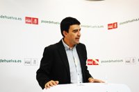 PSOE-A asegura que Arenas "ha mentido al decir que no cobraba del PP" e insiste en que haga pública su renta