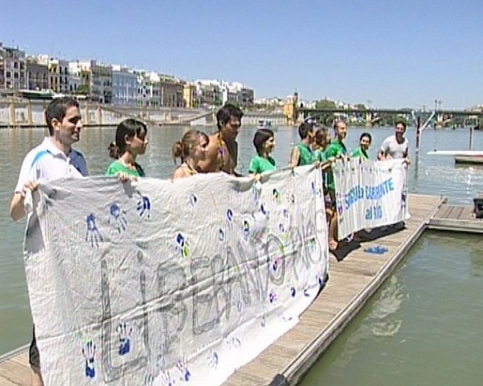 Big Jump En El Río Guadalquivir