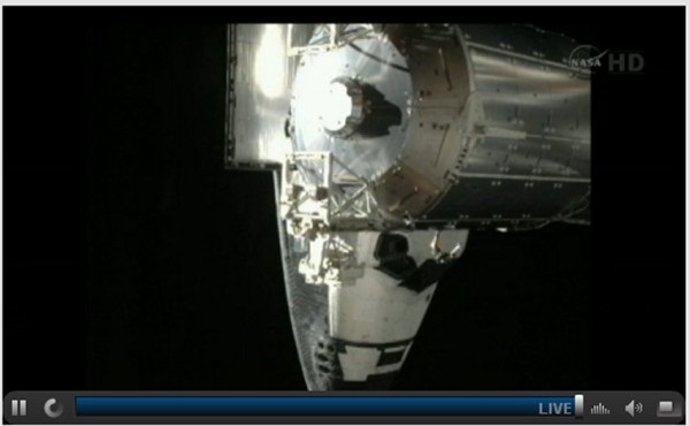 Último Acople Del Atlantis A La EEI