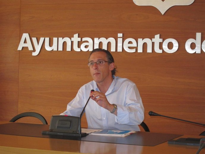 El Concejal De Movilidad, Angel Sáinz Yangüela