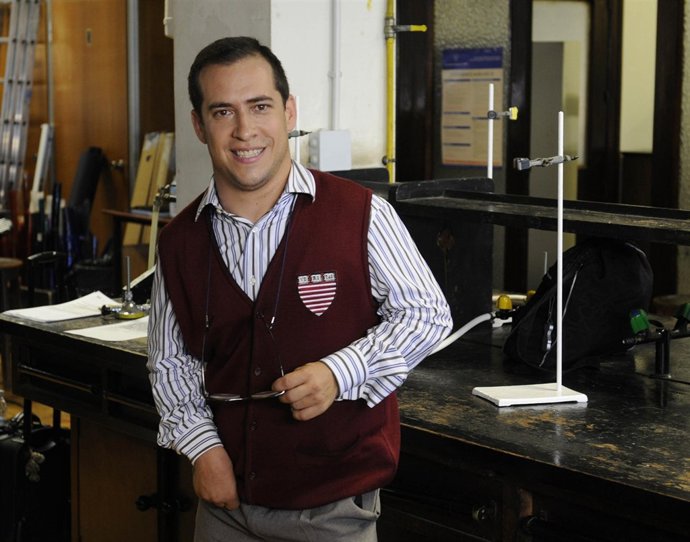 Posado De El Langui Para 'Fuga De Cerebros 2'