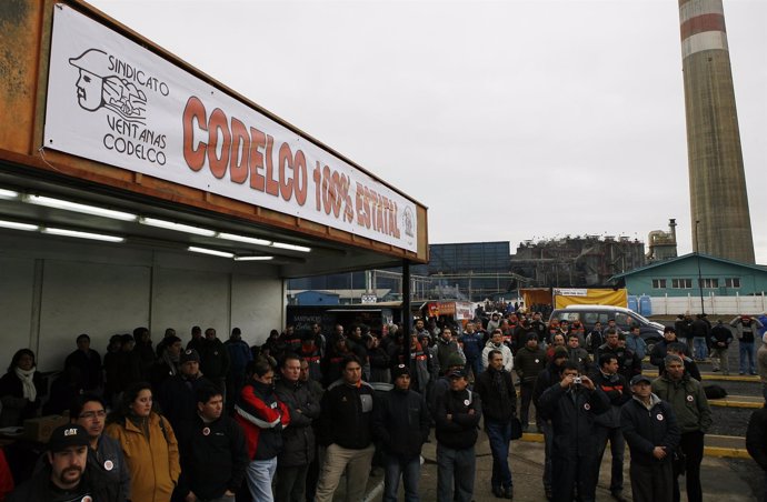 Huelga Histórica De Trabajadores Chilenos En Codelco