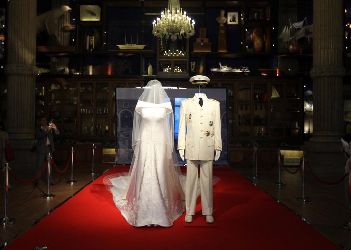 Los Trajes Nupciales De Alberto Y Charlene De Mónaco 