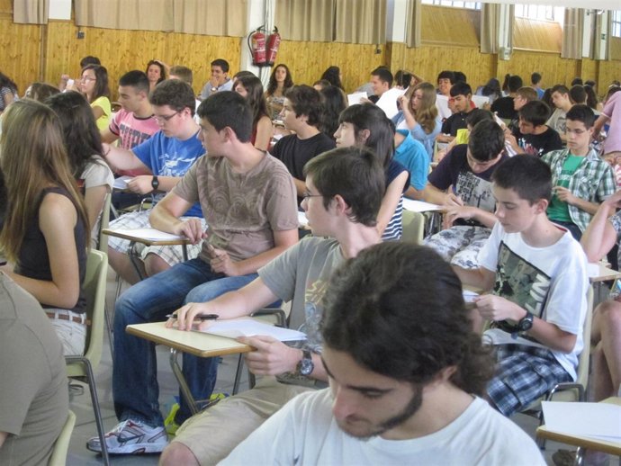 Alumnos De Secundaria